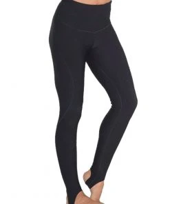 Fourth Element Xerotherm 4 Piece Set Womens (Top, Vest, Leggings & Socks)